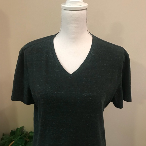 American Eagle Outfitters Vintage V-Neck - Picture 2 of 6